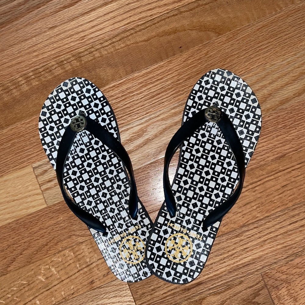 Tory Burch flip flops
